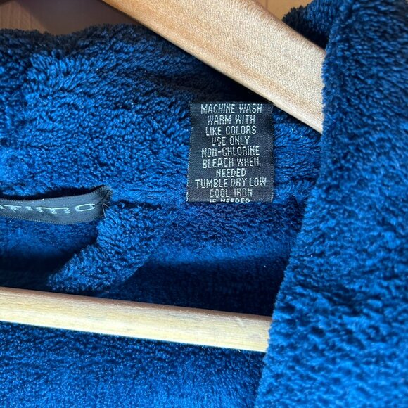 Men's Robe - Picture 4 of 7